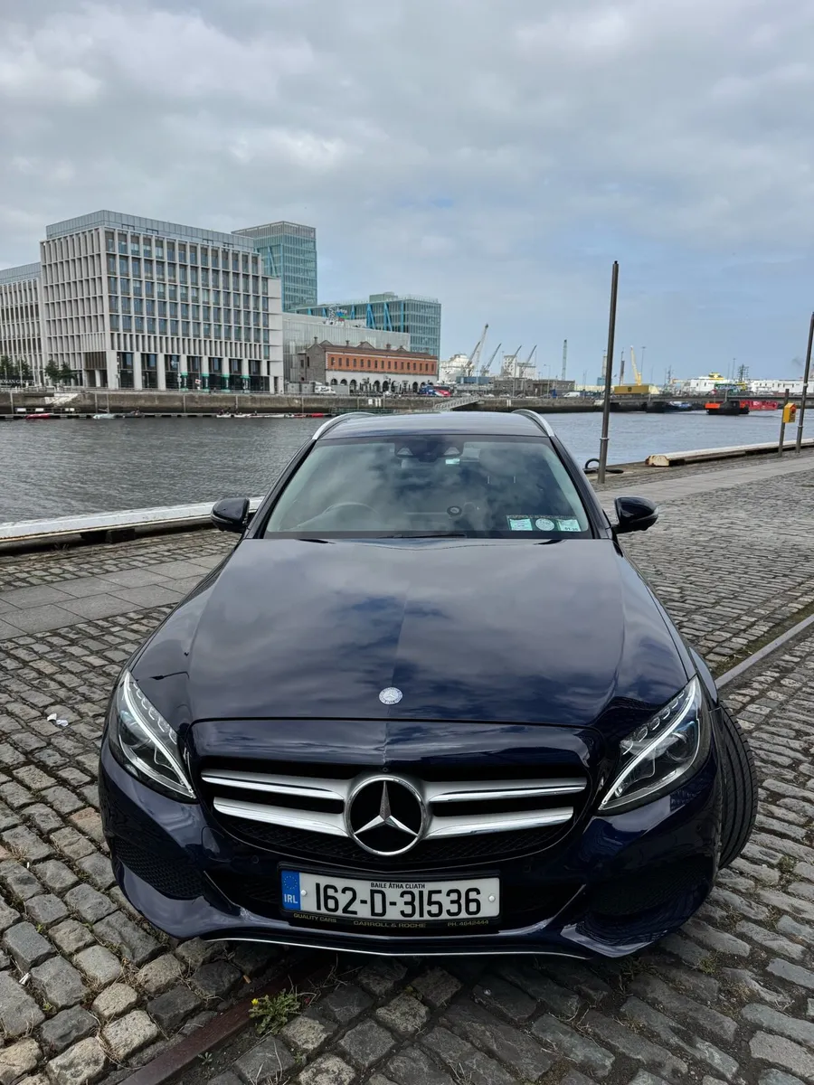 Mercedes-Benz C350e - Image 2