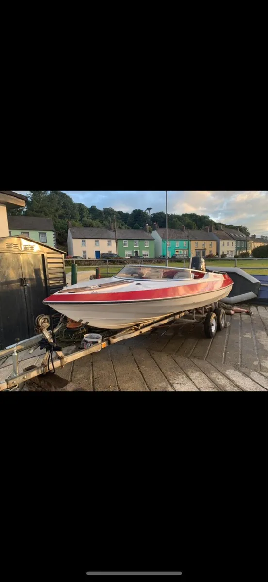 Dateline speedboat - Image 1