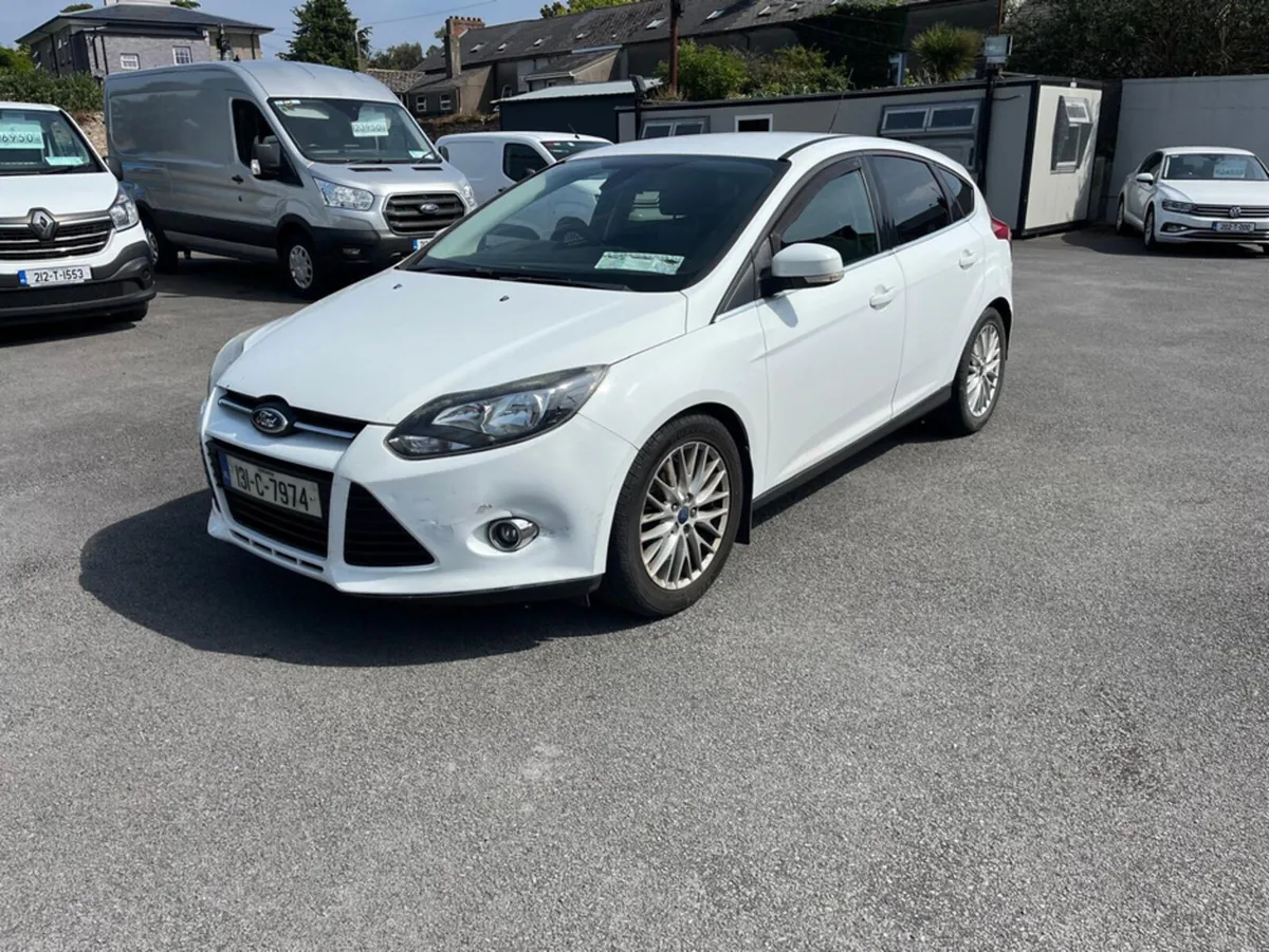 Ford Focus 1.6 TDCI ZETEC 115BHP 5DR - Image 2