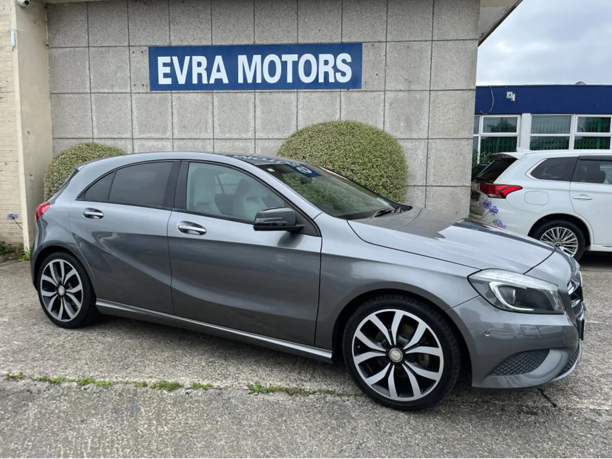 Mercedes-Benz A-Class A180 SPORT AUTOMATIC 1.6 PET - Image 3