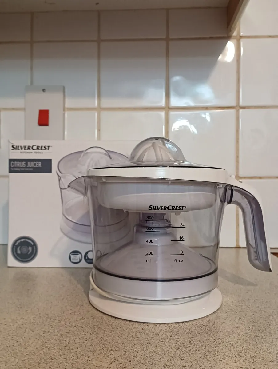 Household items - Image 1