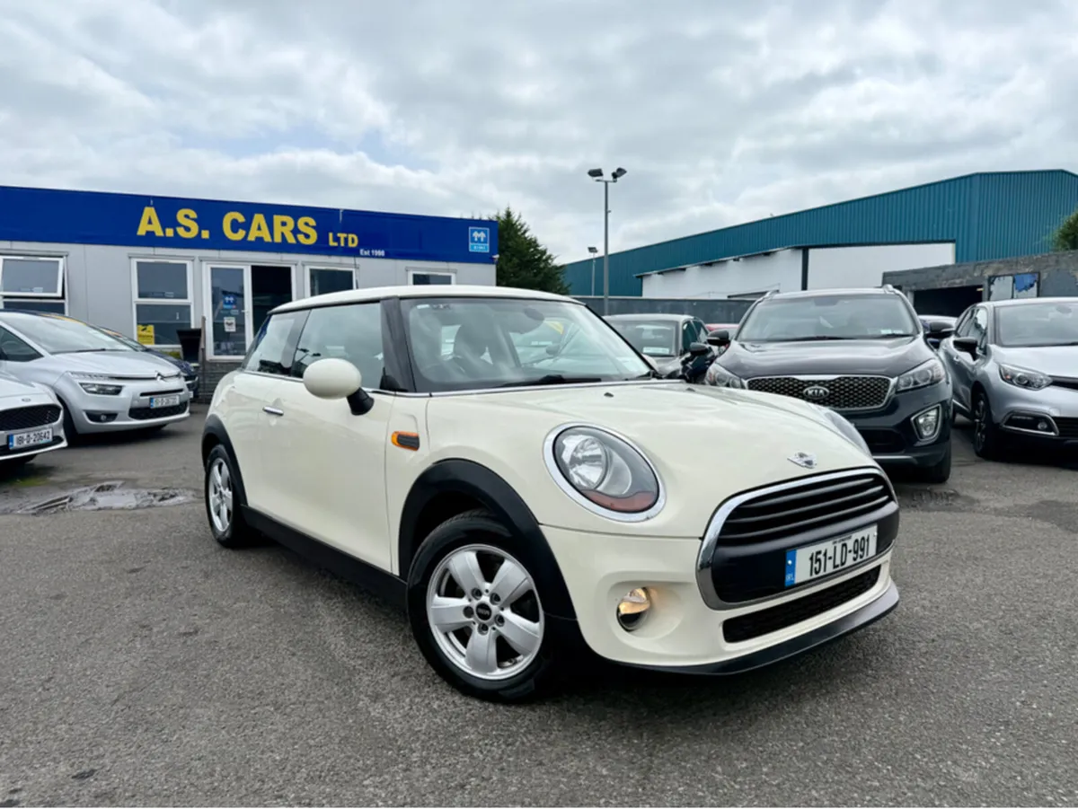 Mini Cooper 1.2 3DR AUTO ONE ** PANORAMIC GLASS SU - Image 2