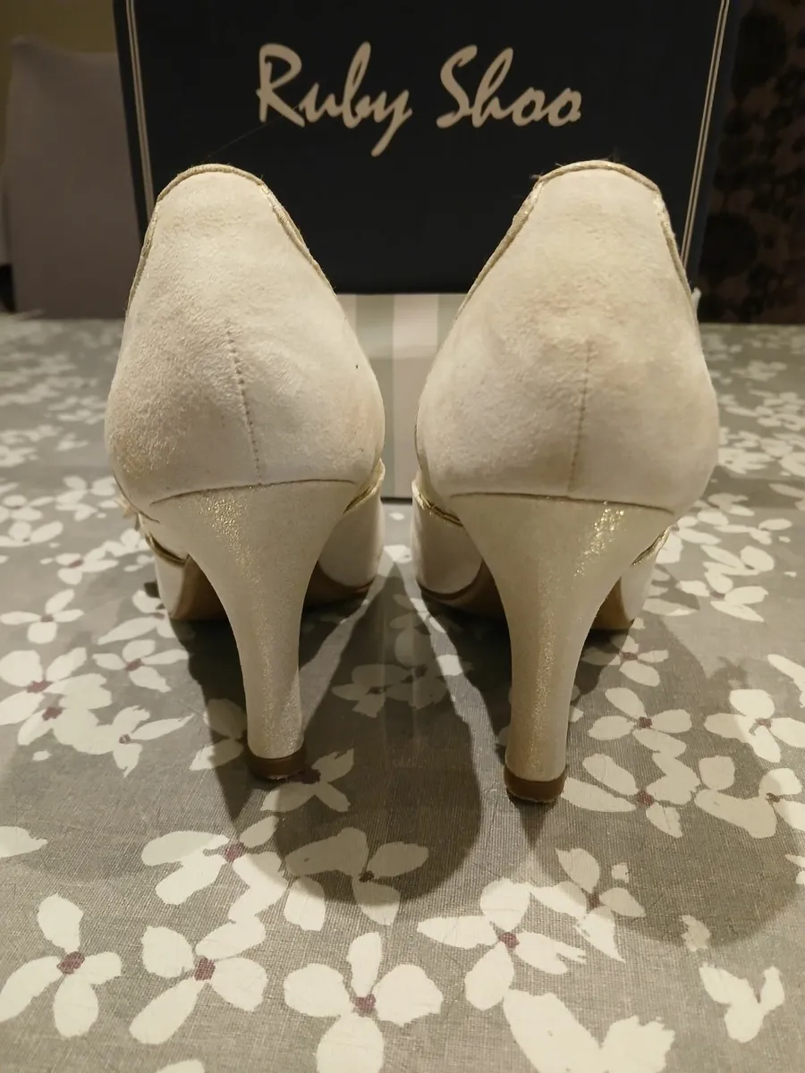 Ruby shoo shoe and matching bag - Image 4