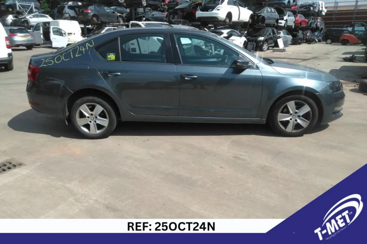 2018 SKODA OCTAVIA BREAKING FOR PARTS - Image 1