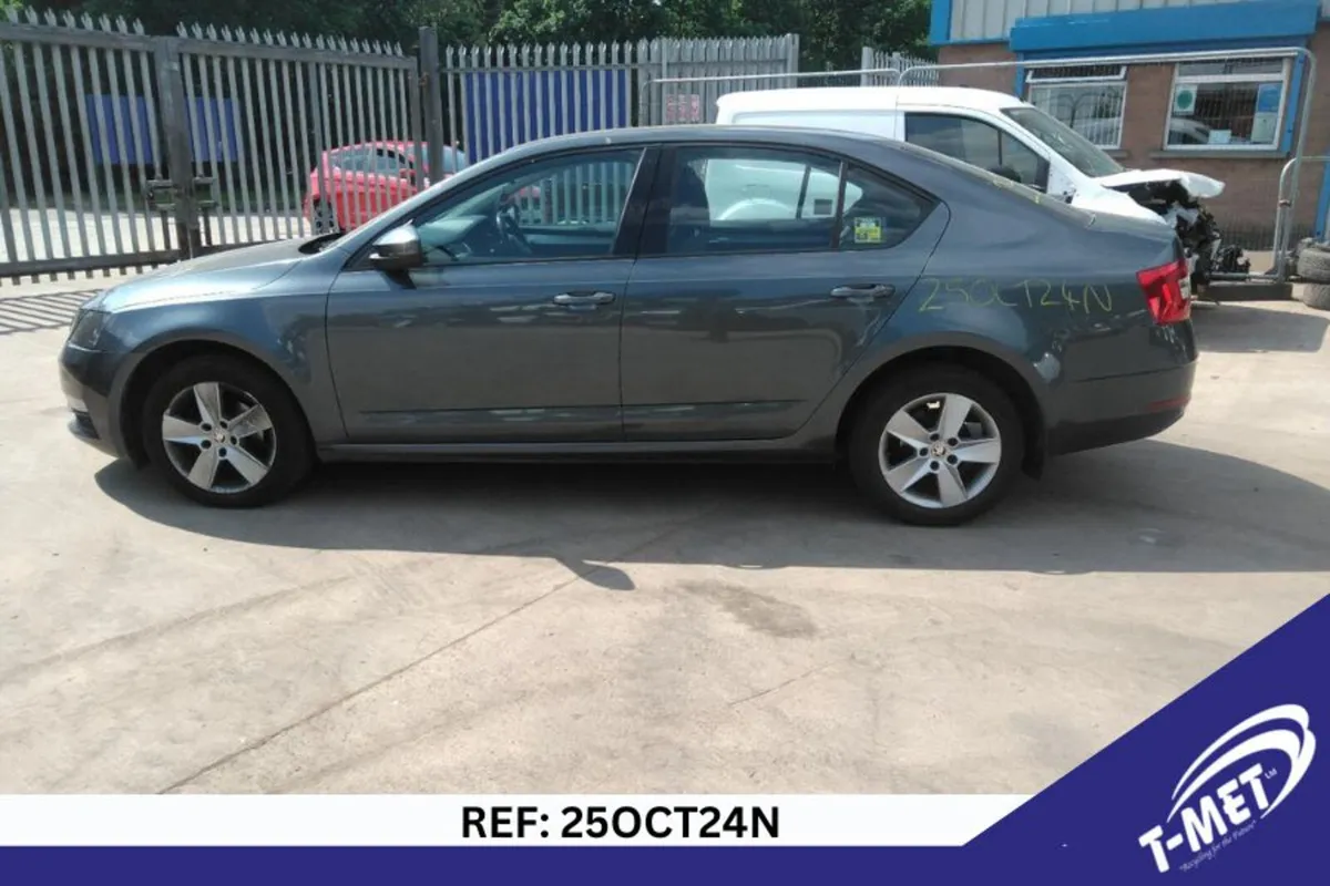 2018 SKODA OCTAVIA BREAKING FOR PARTS - Image 4