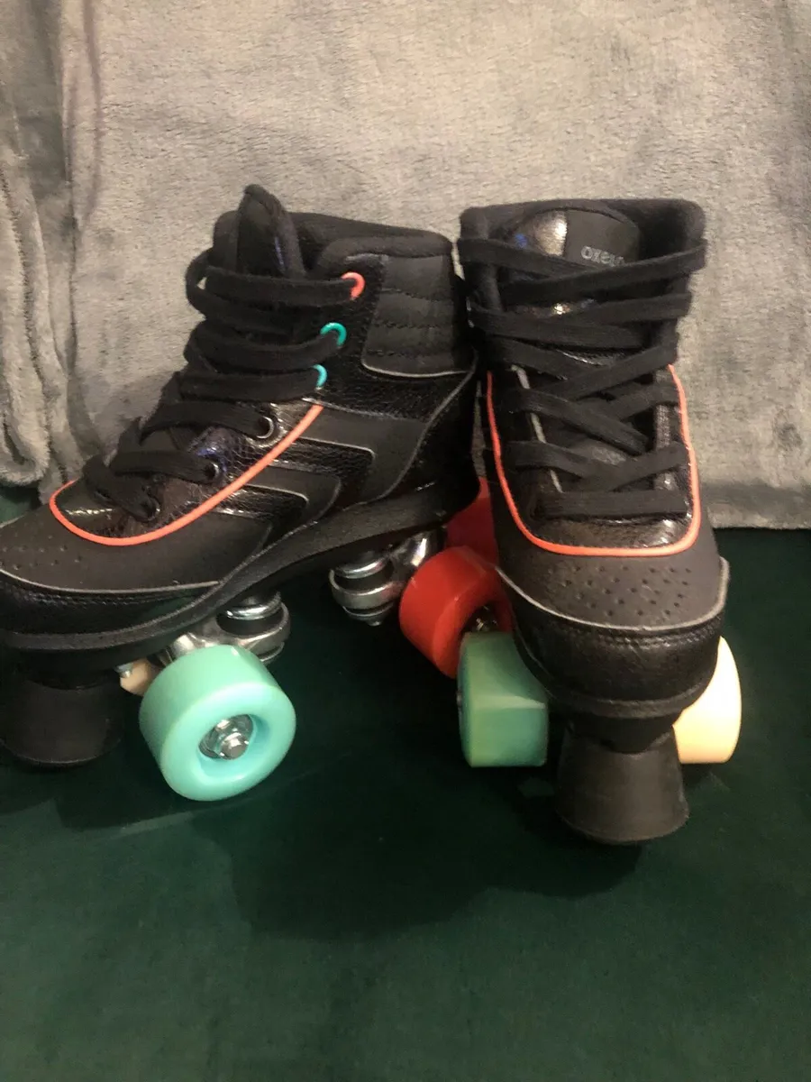 Kids Rollerskates - Image 3