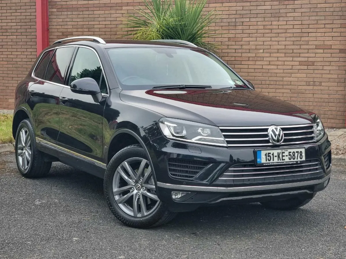 2015 VW Touareg 3.0 TDI V6 Crew Cab - Image 1