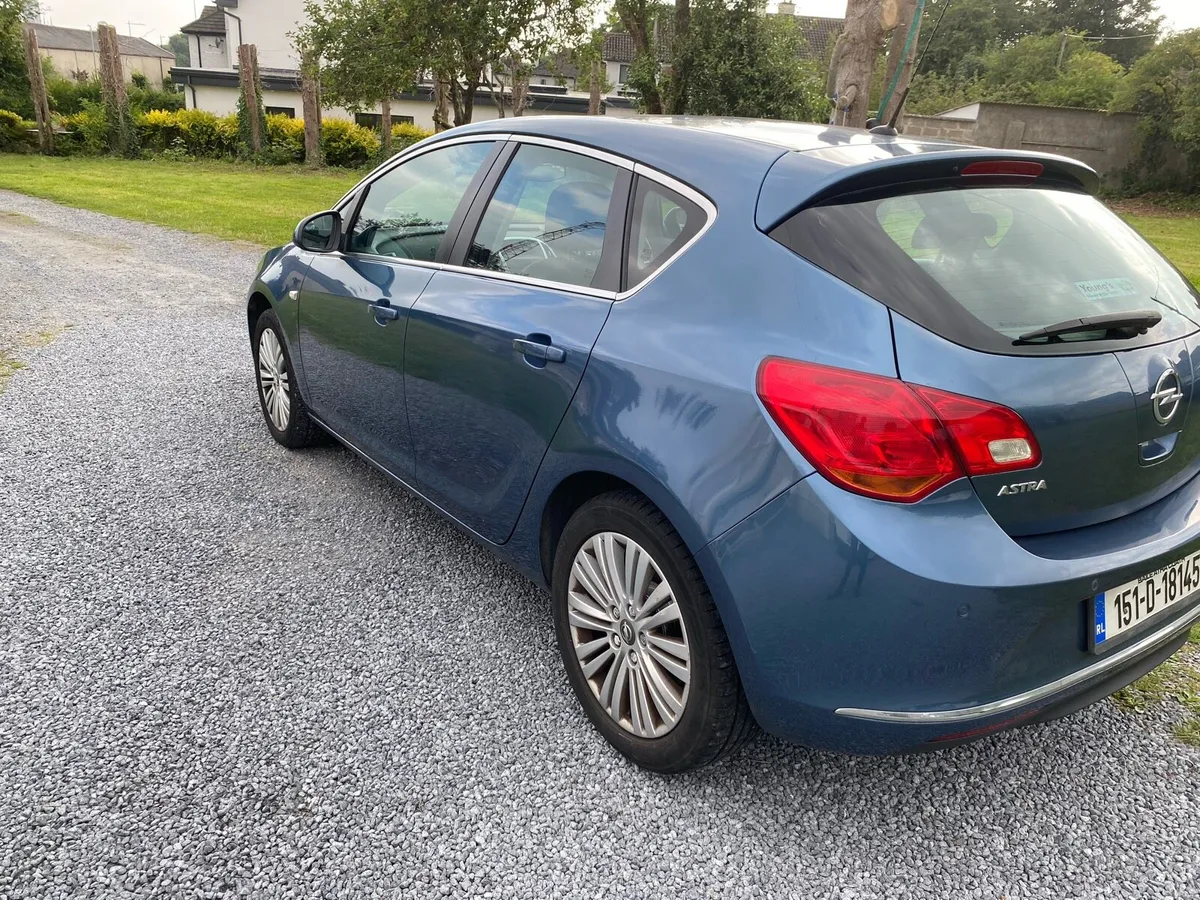 Opel Astra  Excite 1.6 CDTI ECO - Image 4