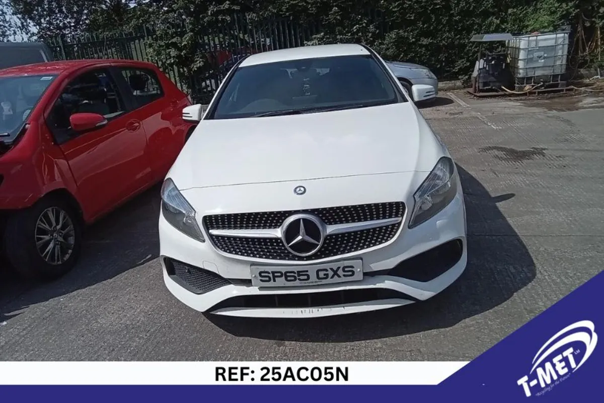 2016 MERCEDES A-CLASS BREAKING FOR PARTS - Image 2