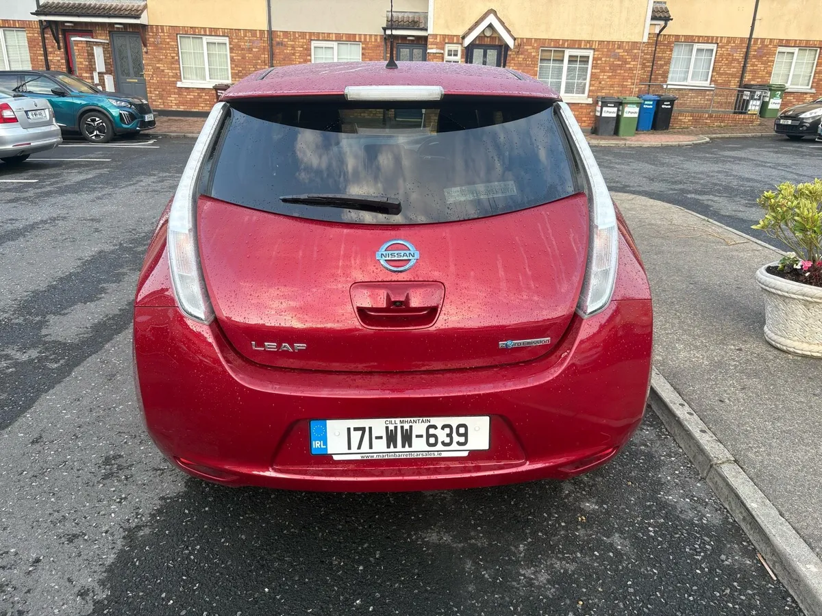 Nissan Leaf 2017 24Kwh EV SVE - Image 2
