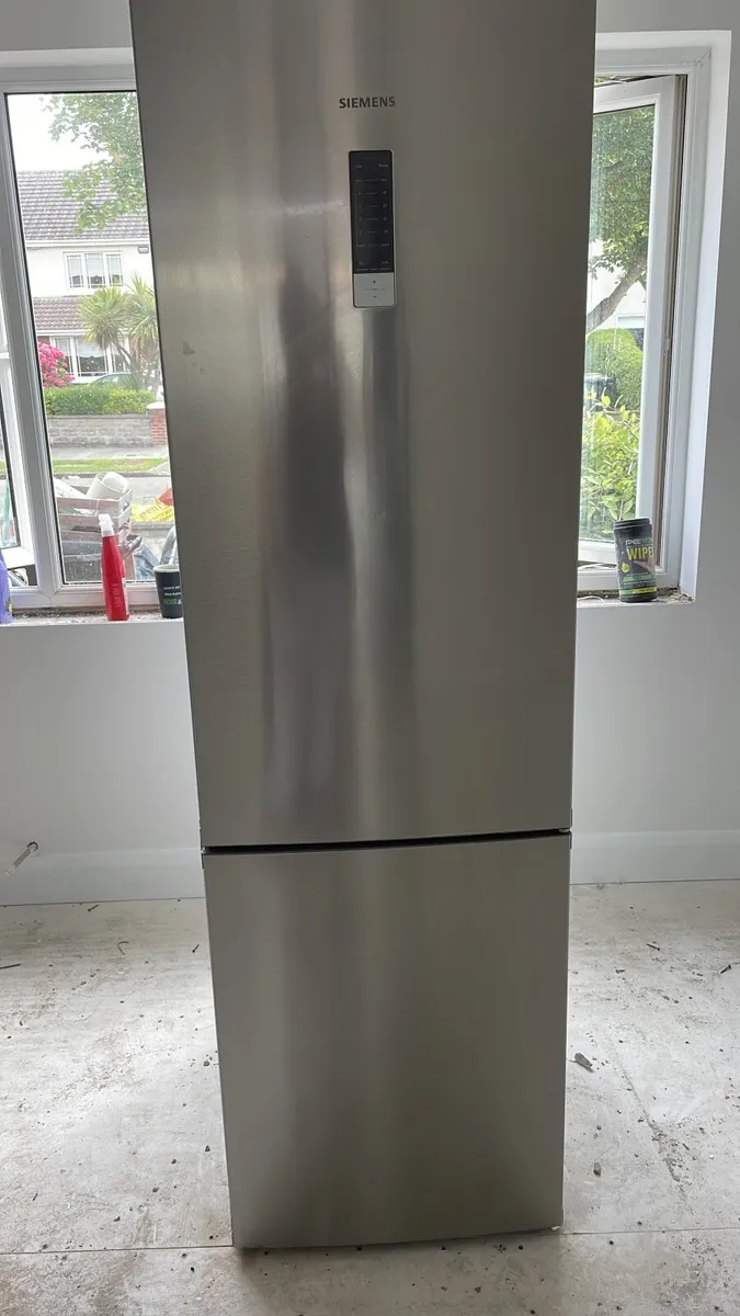 Siemens fridge freezer - Image 1