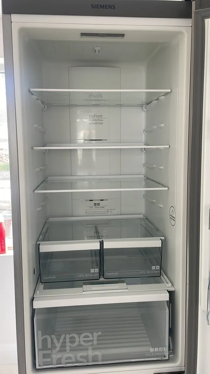 Siemens fridge freezer - Image 3