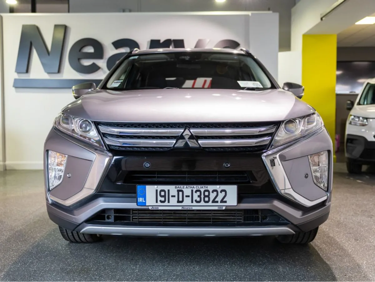Mitsubishi ECLIPSE CROSS Ecli Intense 6MT 4DR - Image 2