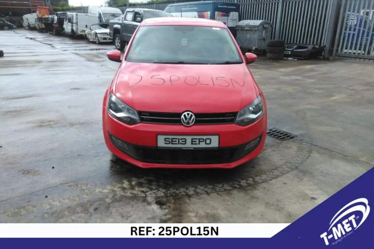 2013 VOLKSWAGEN POLO BREAKING FOR PARTS - Image 3