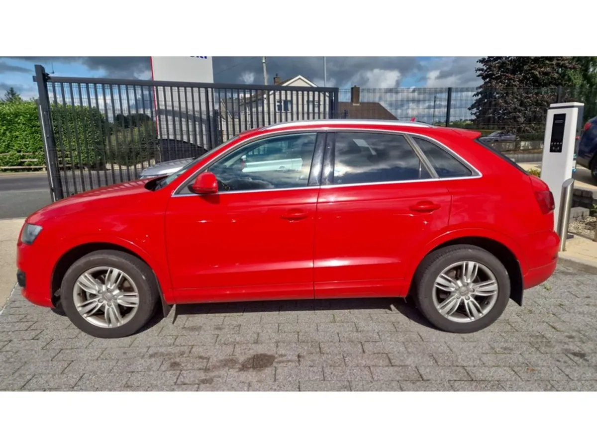 Audi Q3 2.0 TDI SE 5DR 138BHP - Image 1