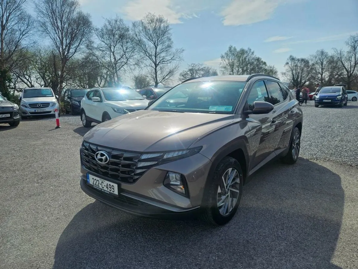 Hyundai Tucson Executive 5DR - Image 2