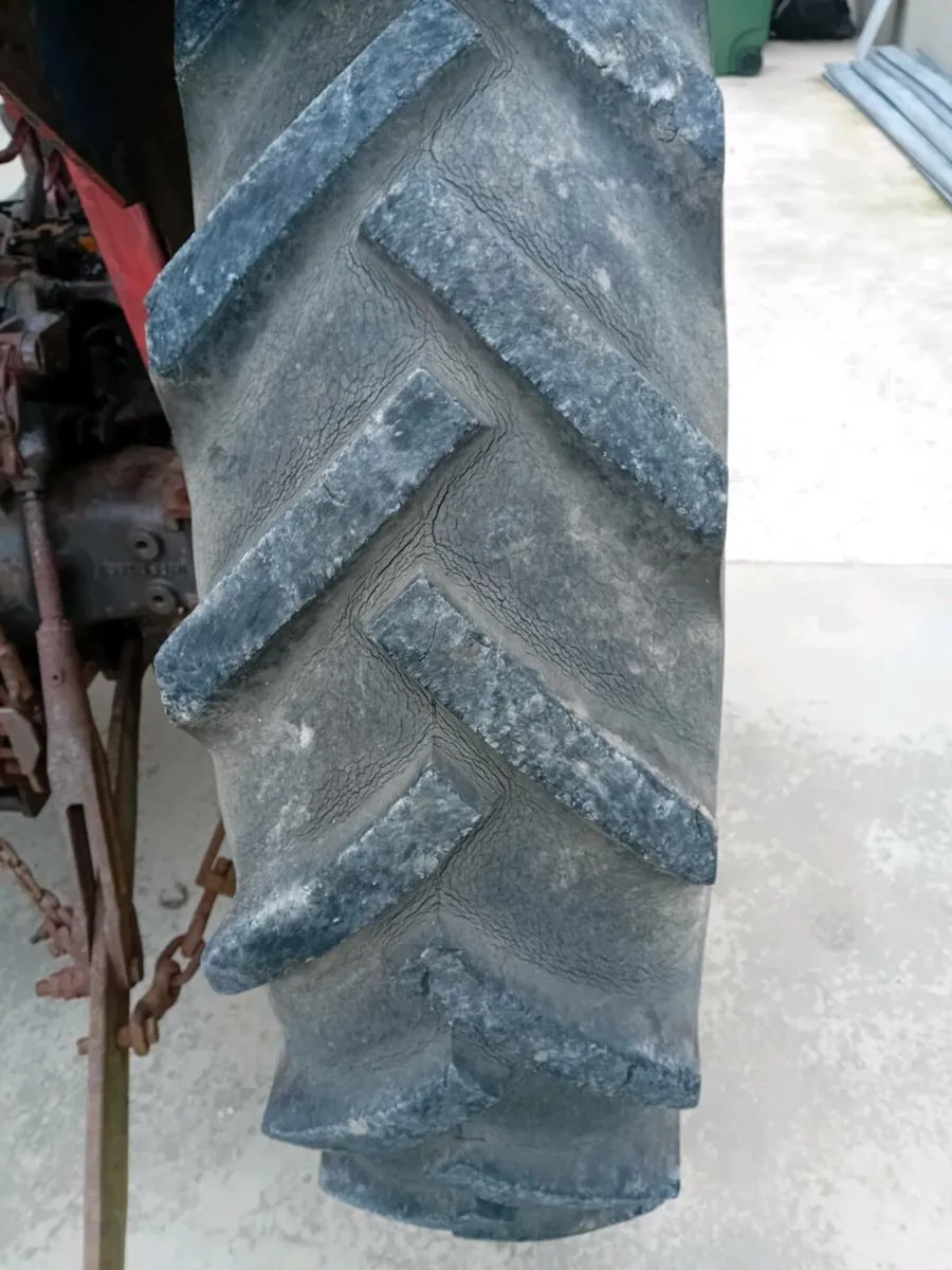 Massey 188 rear wheels and doubles r38 - Image 3