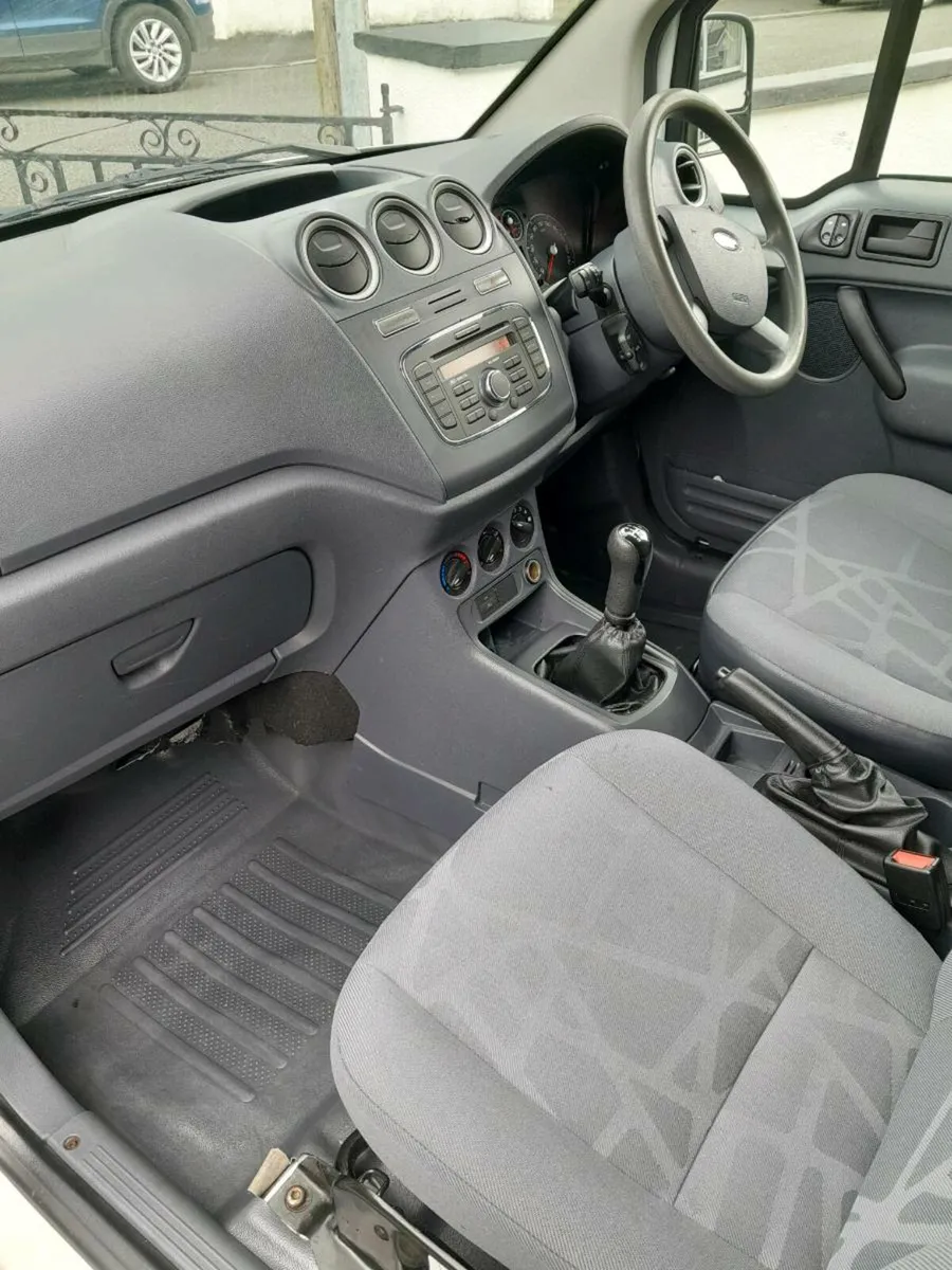 FORD TRANSIT  CONNECT 90 T 200 - Image 3