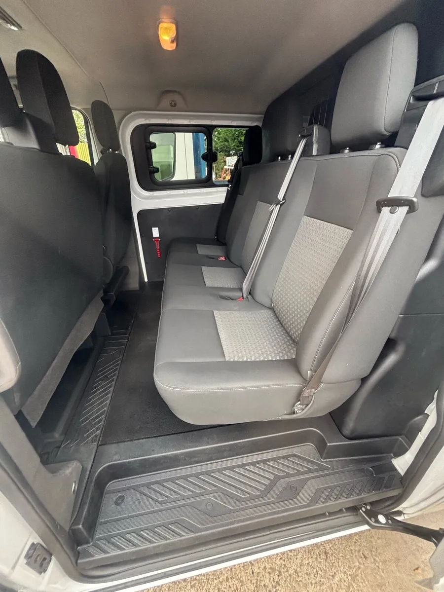 Ford transit Custom - Image 2