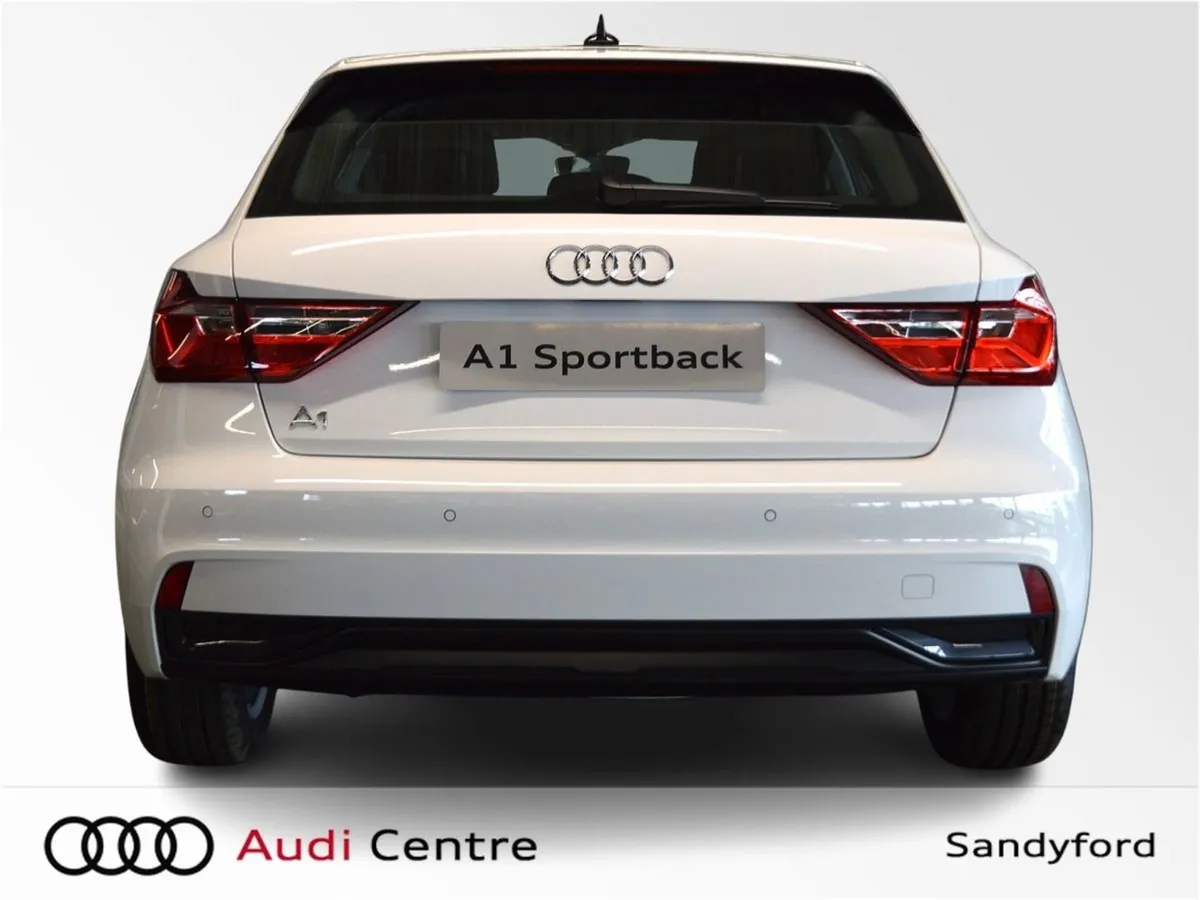Audi A1 Tfsi 116HP S-T SE - Image 4