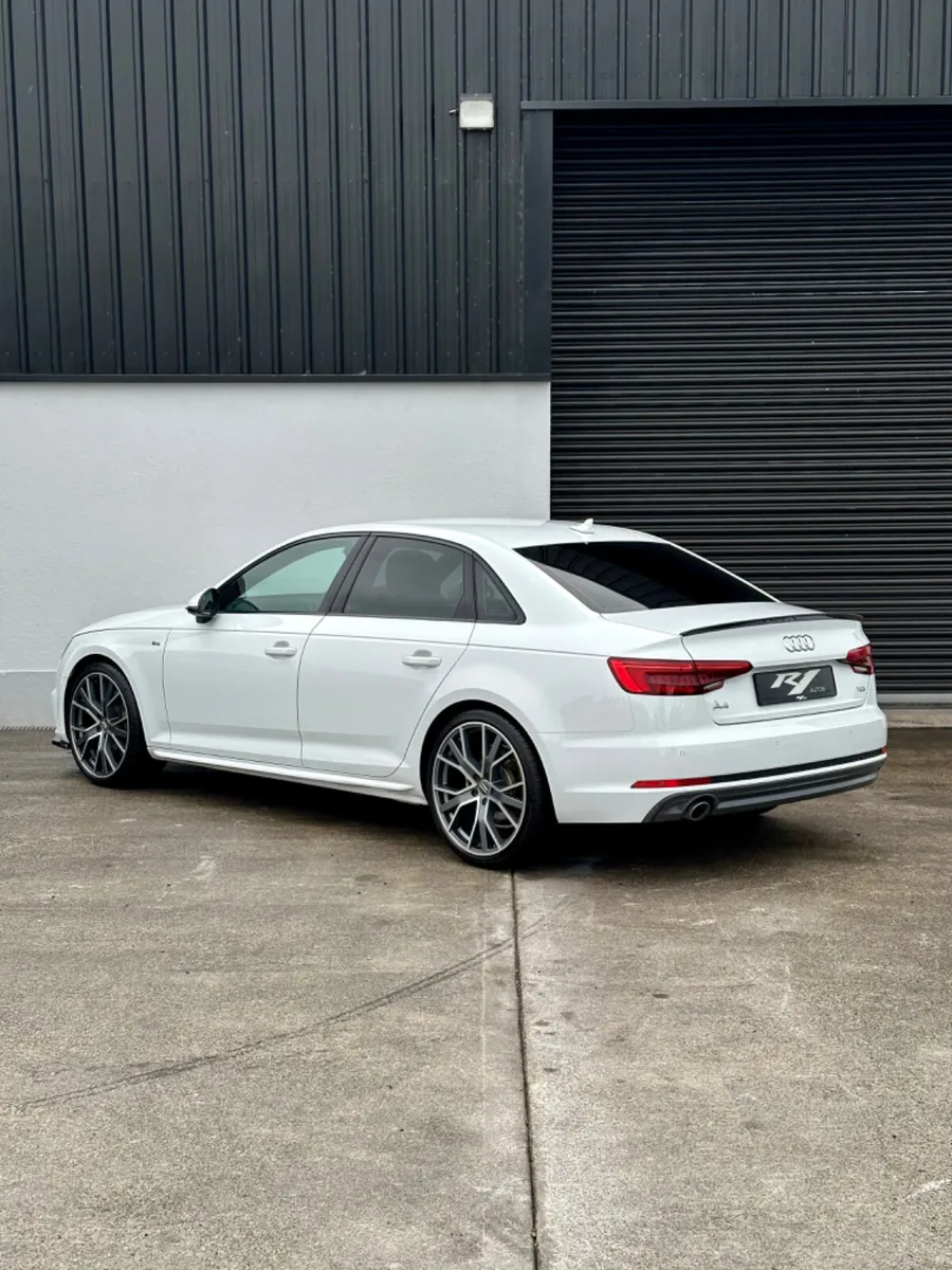 2016 162 AUDI A4 S LINE AUTO BLACK EDITION  SPECTD - Image 4