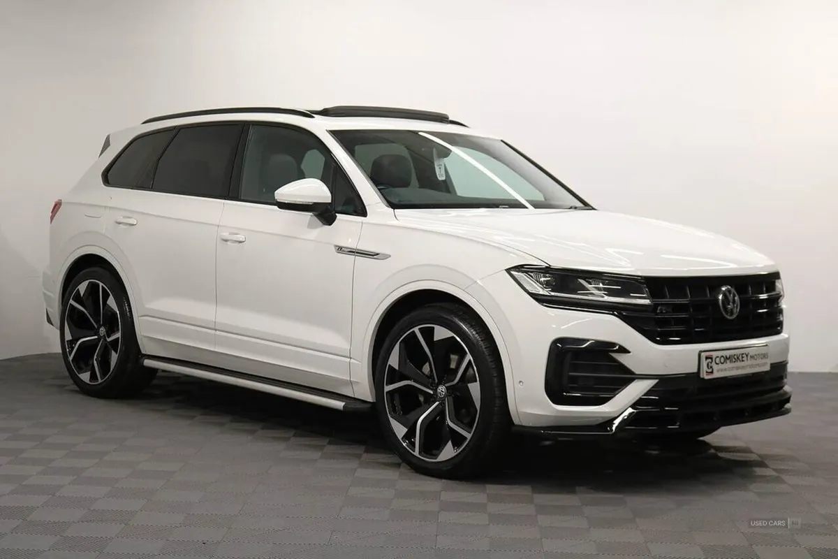 Volkswagen Touareg TDI V6 R-line Tech - Image 1