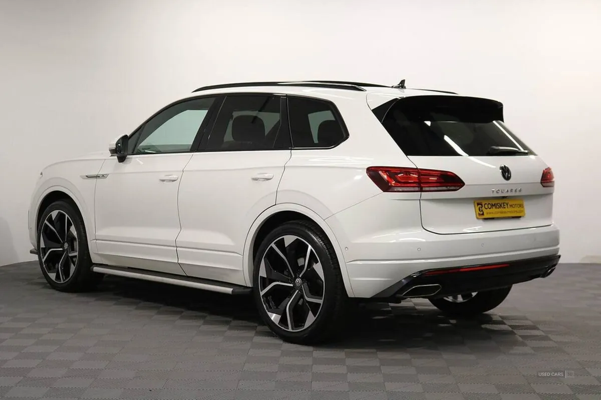 Volkswagen Touareg TDI V6 R-line Tech - Image 4
