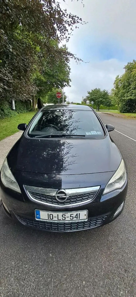 Car - Image 1