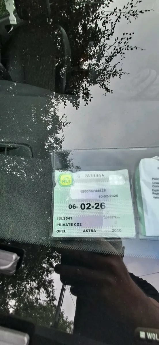 Car - Image 2