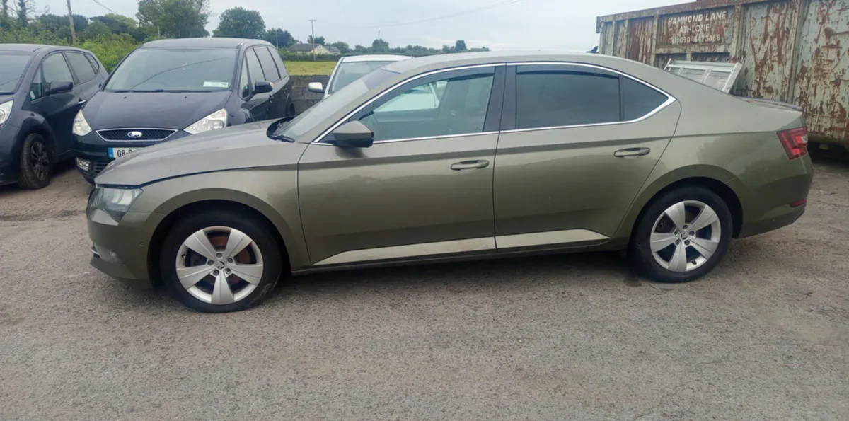 2016 SKODA SUPERB  2.0 DIESEL FOR BREAKING! - Image 4