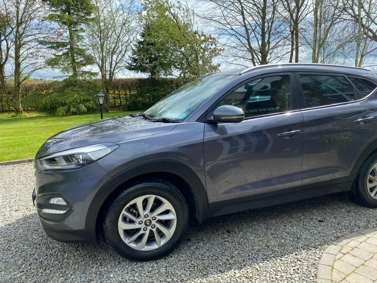 Hyundai Tucson 2017 - Image 2