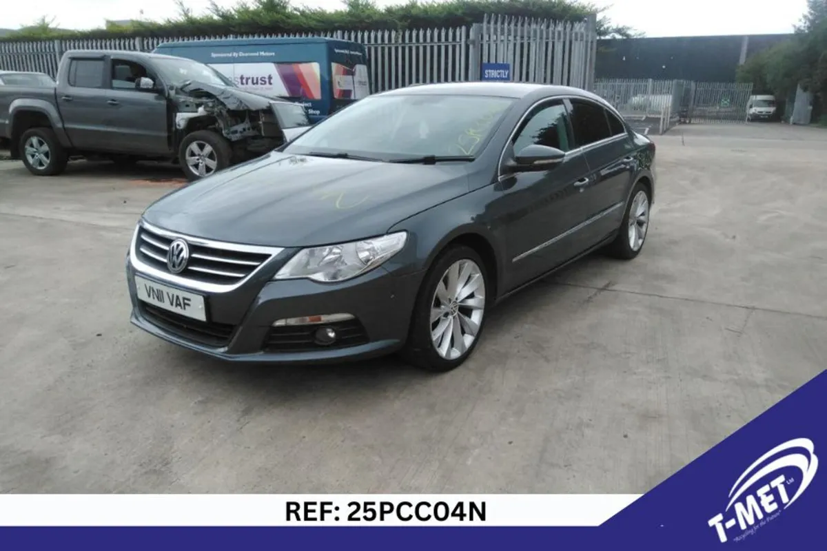 2011 VOLKSWAGEN PASSAT CC BREAKING FOR PARTS - Image 2