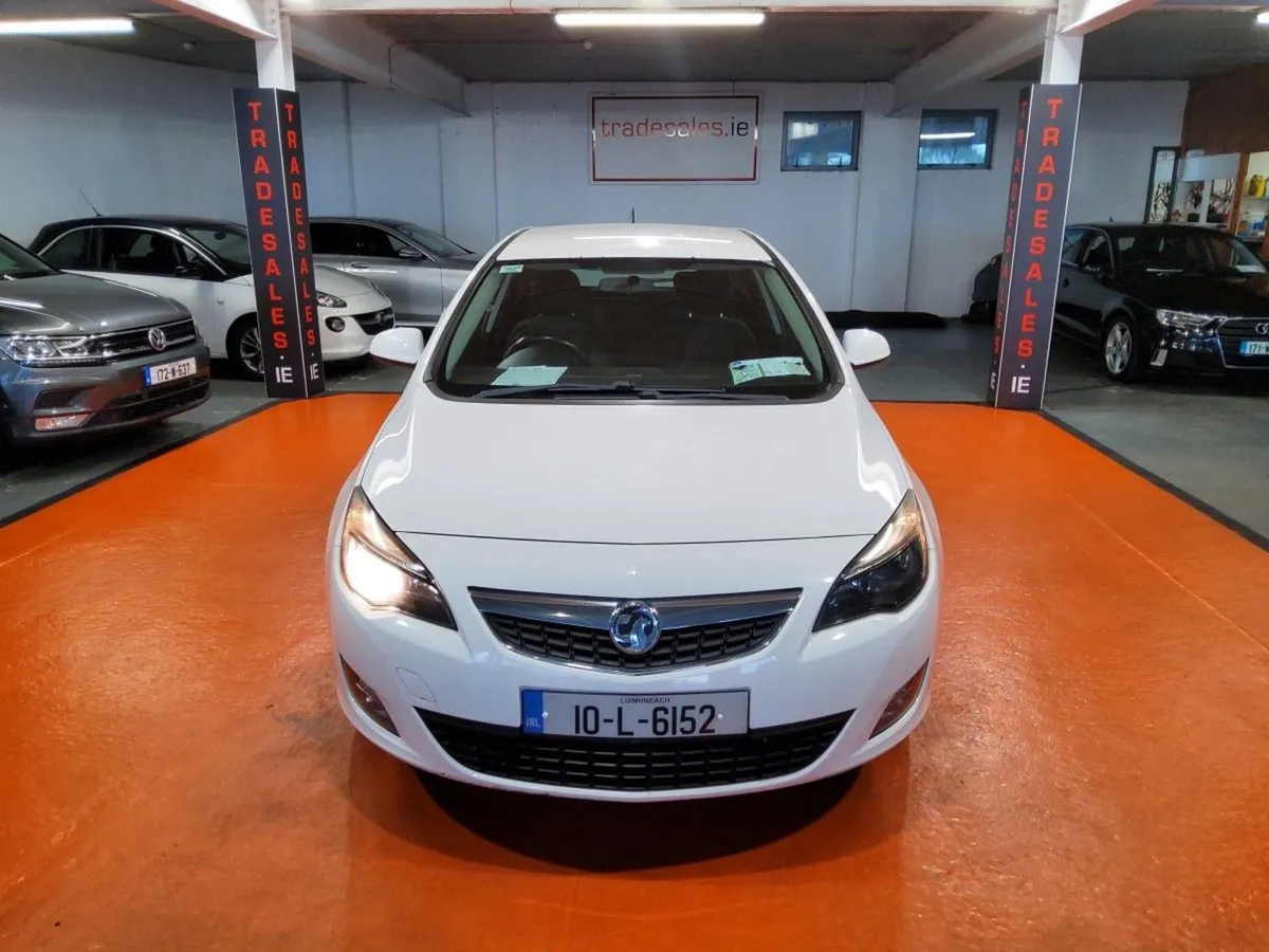 Vauxhall Astra Astra 1.3 Cdti SRI Ecoflex 95P - Image 1
