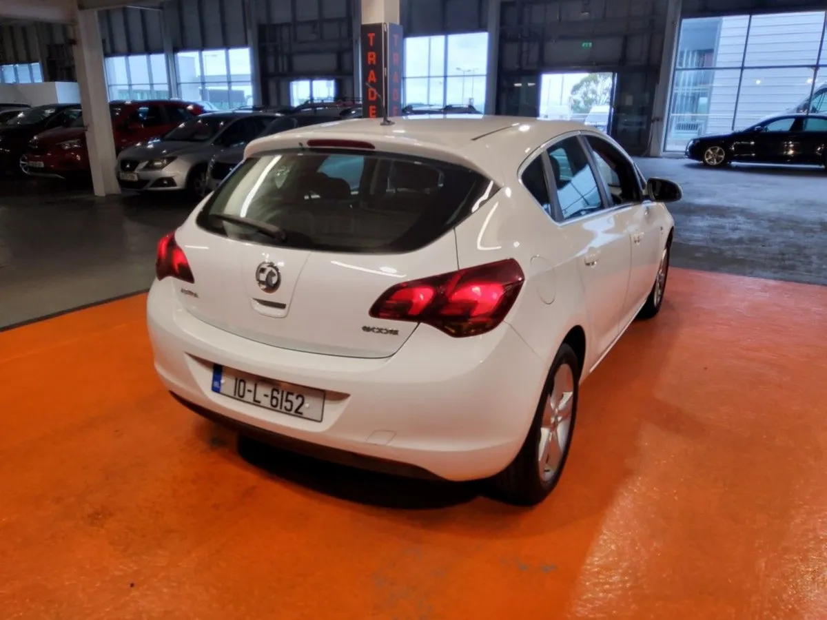 Vauxhall Astra Astra 1.3 Cdti SRI Ecoflex 95P - Image 2