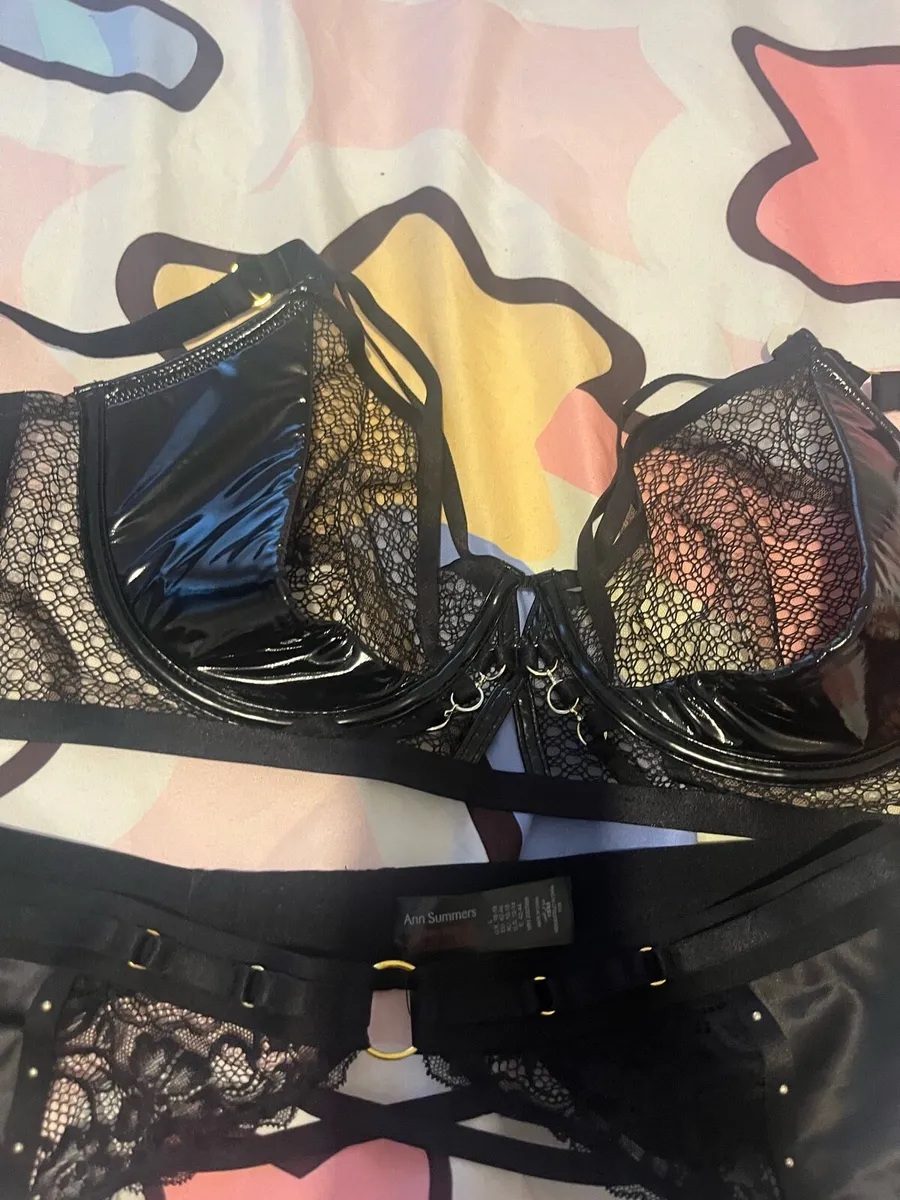 Lingerie set - Image 2