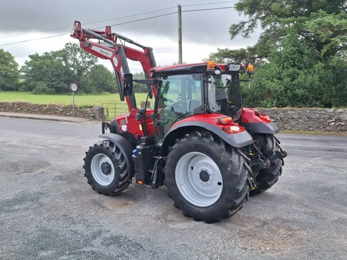211 Case IH Maxxum 115, Q4M, Cab Sus (2363 Hrs) - Image 3