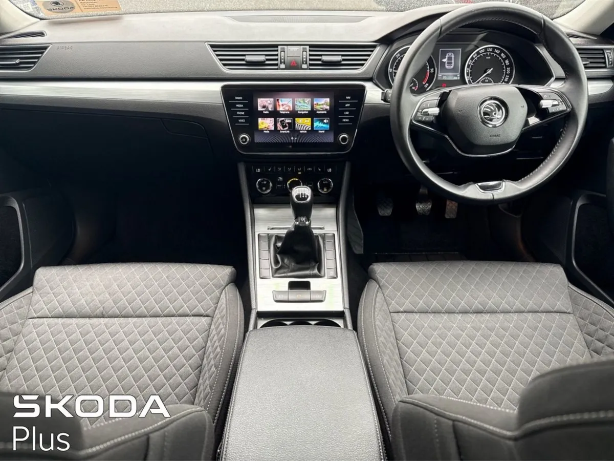 Skoda Superb Ambition 2.0tdi 150HP - Image 2