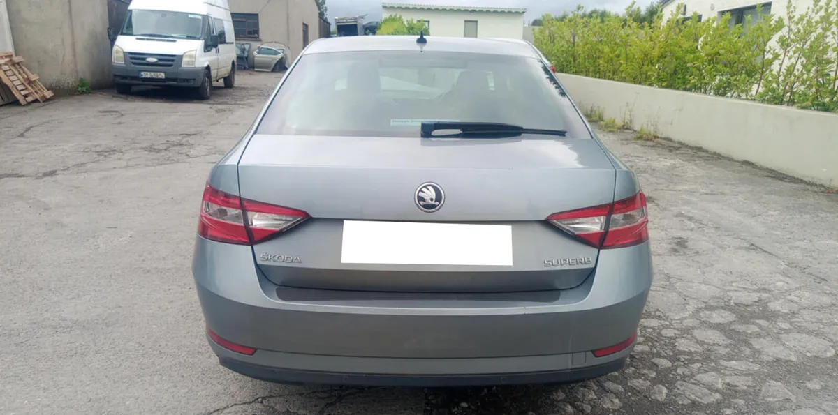2016 SKODA SUPERB 1.6 TDI FOR BREAKING! - Image 2