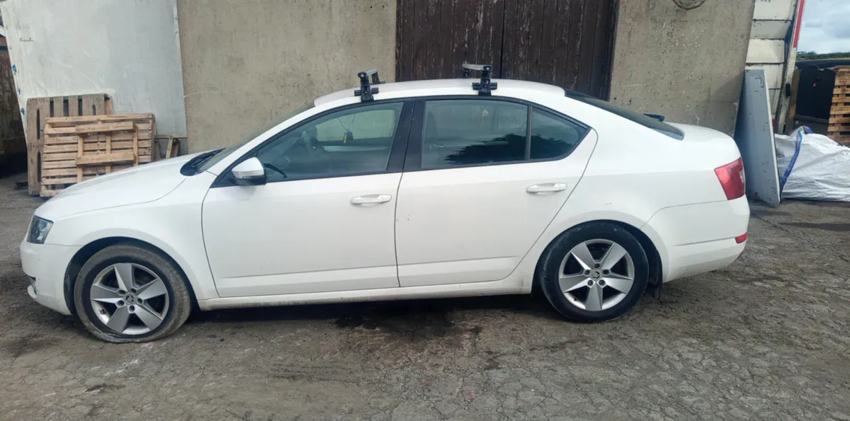 2016 SKODA OCTAVIA 1.6 DIESEL FOR BREAKING! - Image 3