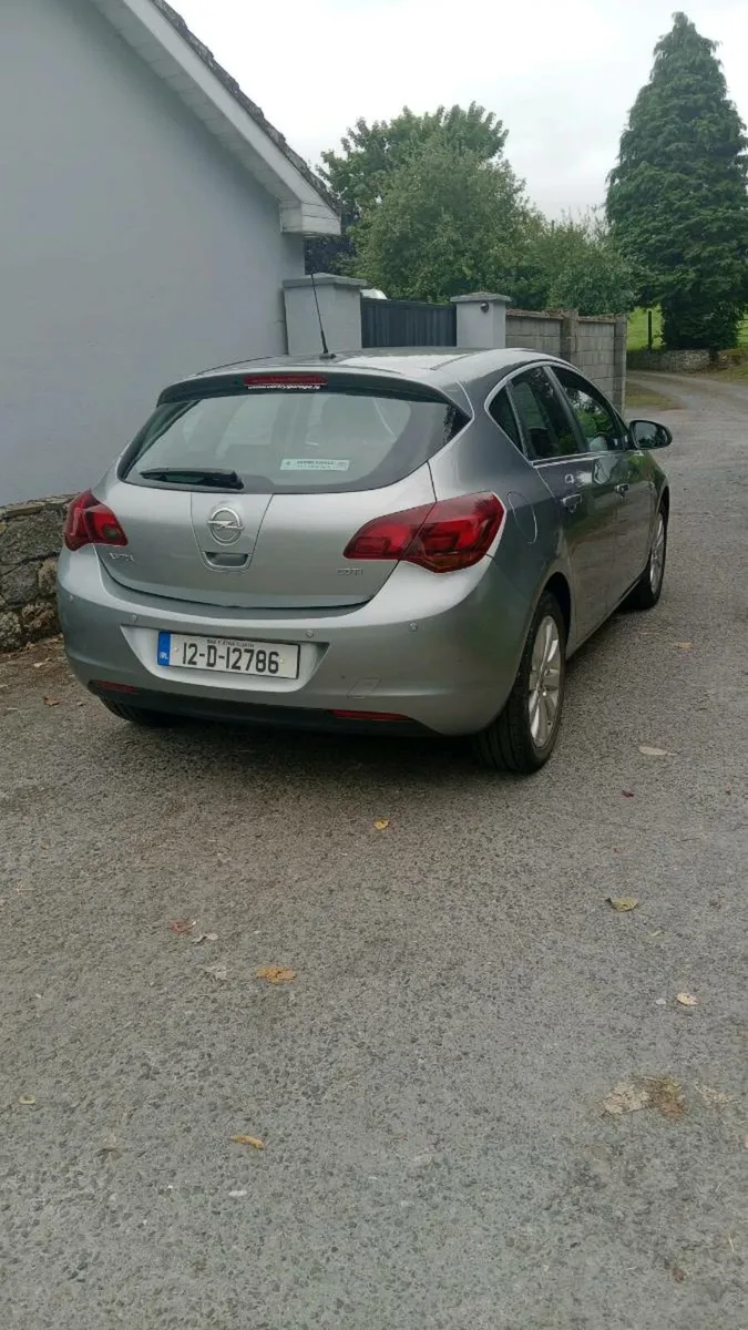 2012 open Astra diesel only 110000 miles - Image 3