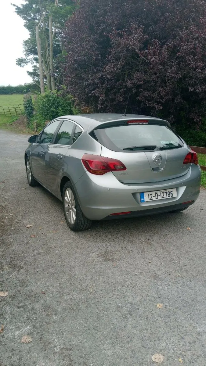 2012 open Astra diesel only 110000 miles - Image 4