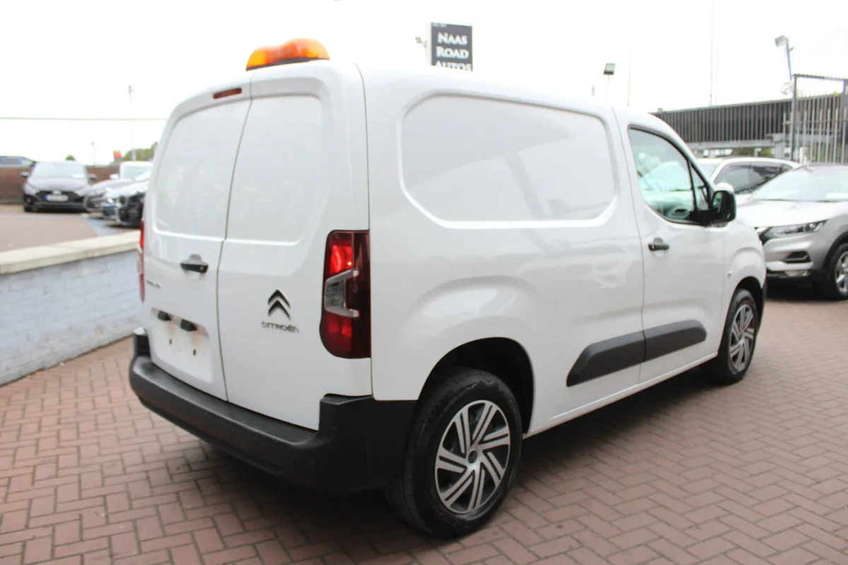 CITROEN BERLINGO 1000 ENTREPRISE  BLUEHDI  5DR VAN - Image 4