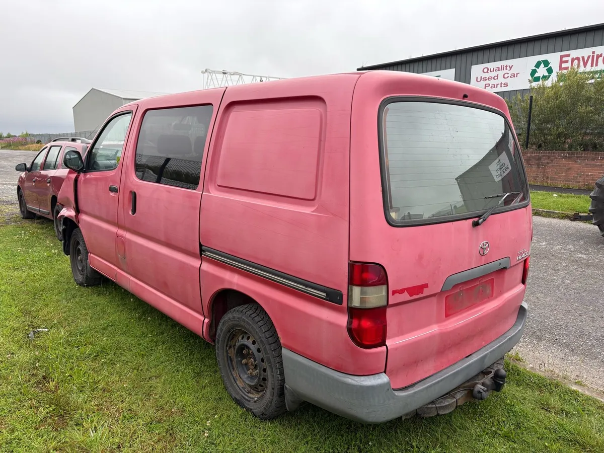 FOR PARTS 1999 TOYOTA HIACE 2.5 Diesel Manual - Image 3