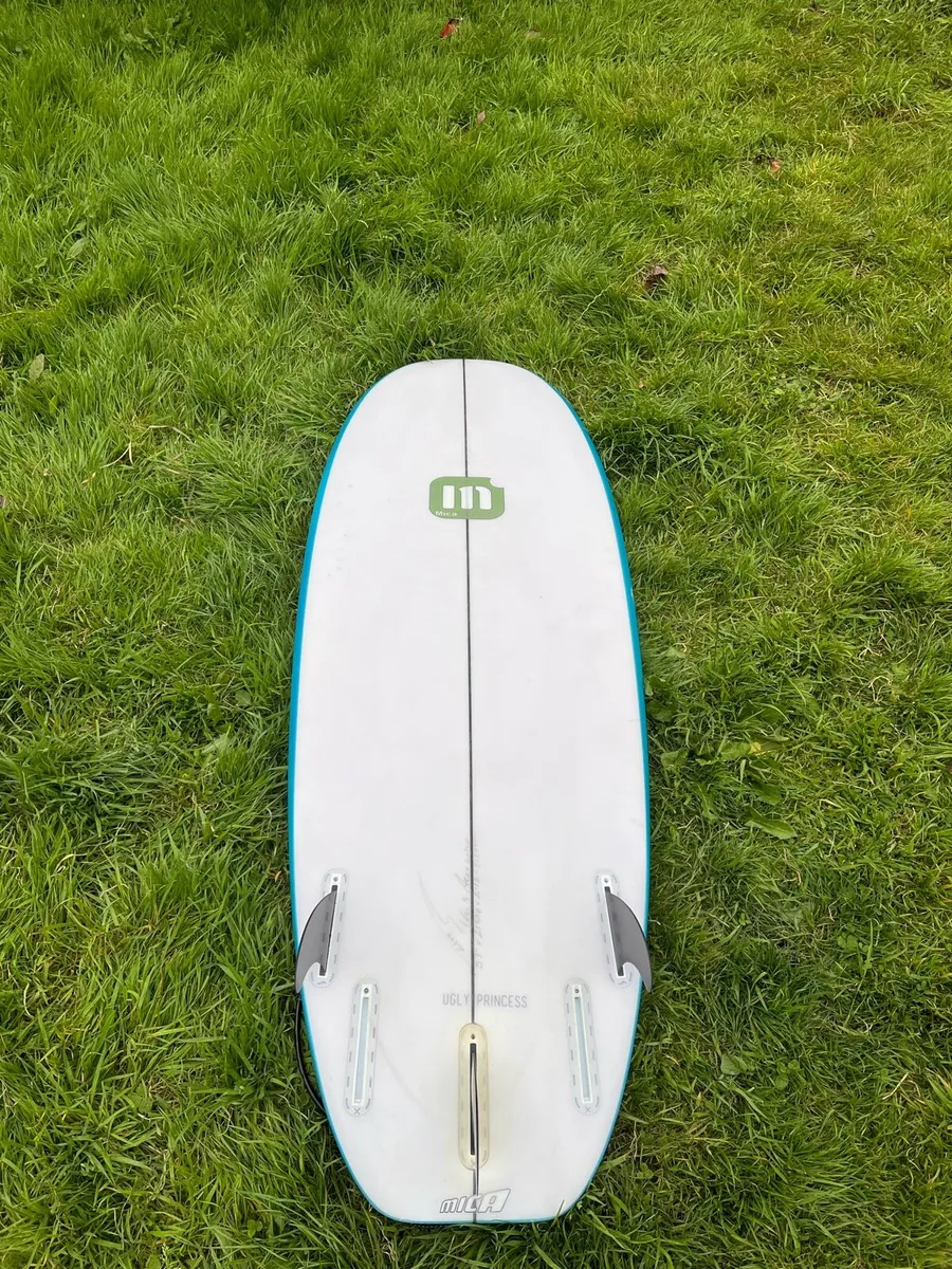 Mini Simmons surfboard - Image 3