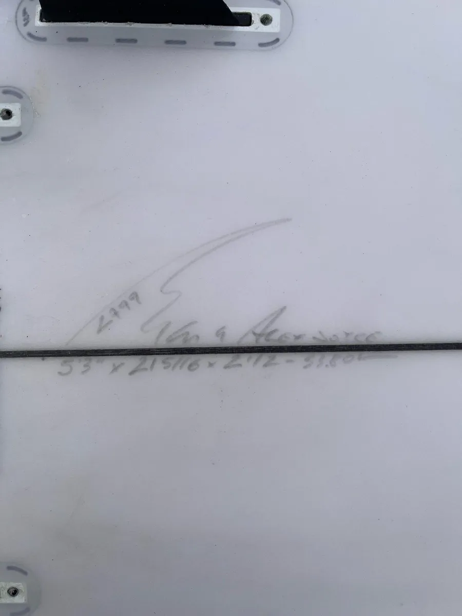 Mini Simmons surfboard - Image 4