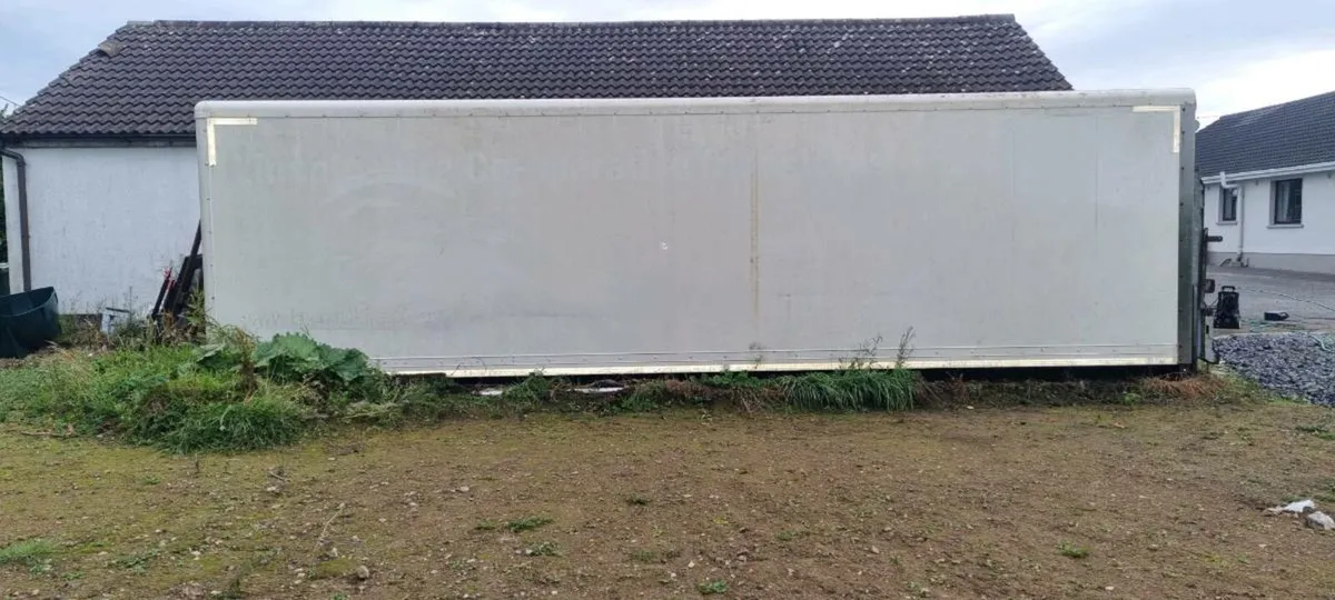 Storage container - Image 1