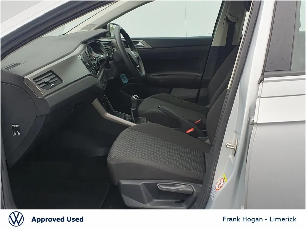 Volkswagen Polo 1.0 TSI 80hp Trendline Call Trevo - Image 4