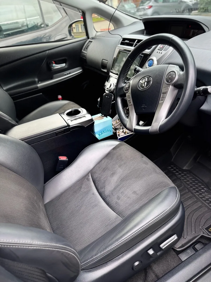 Toyota Prius 2020 - Image 3