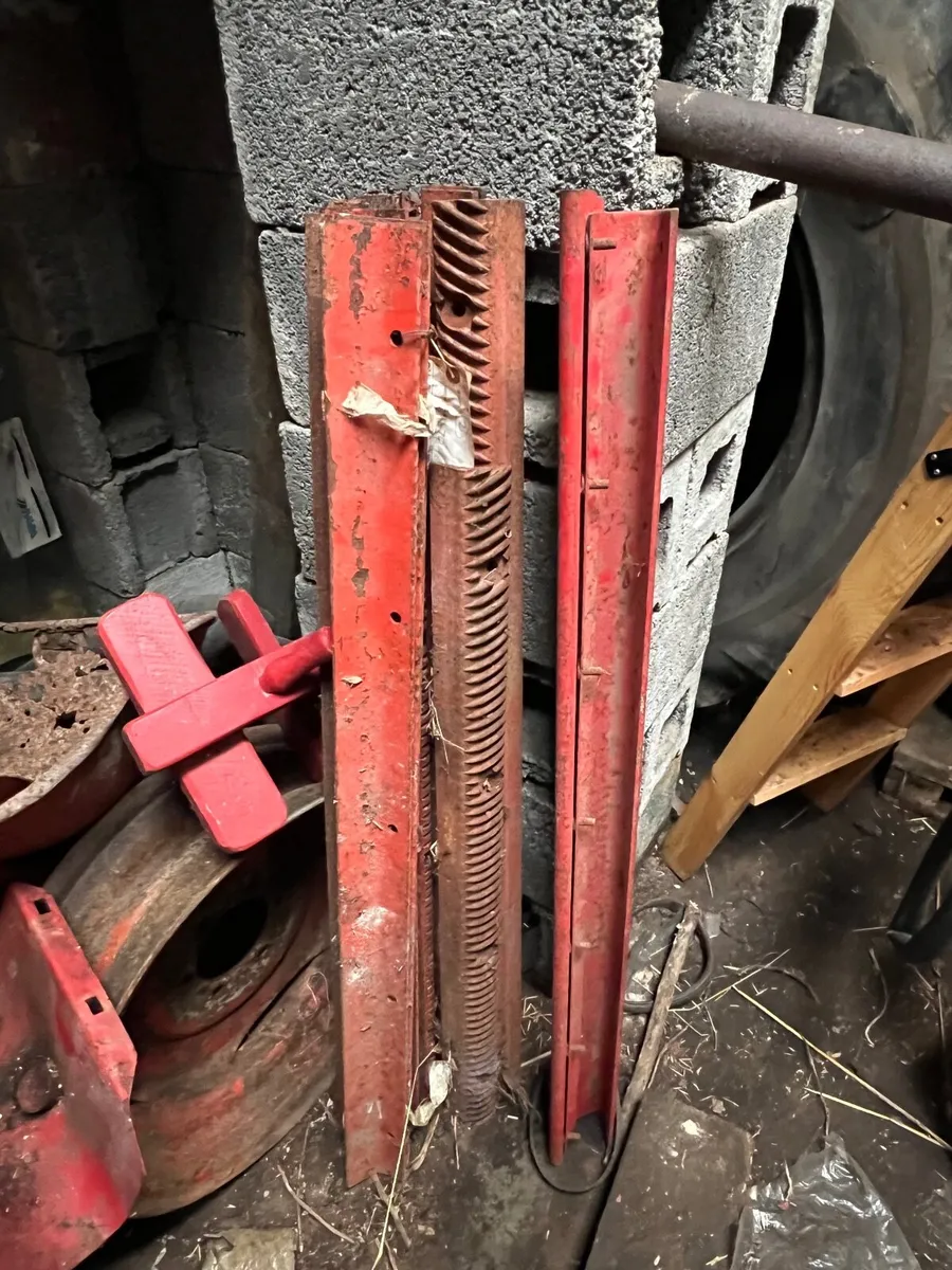 Beaters for Massey Ferguson Combine - Image 1