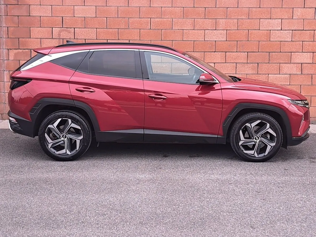 Hyundai Tucson Hybrid Executive Plus Model. - Image 4